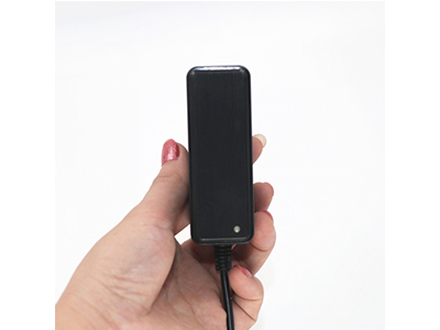 差别输出电流的适配器都能混着用吗？