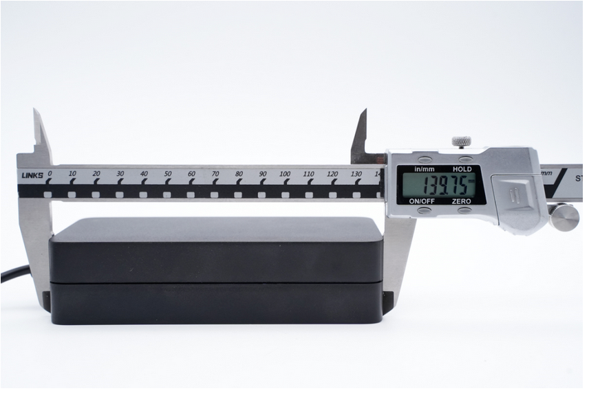 电动自行车进入氮化镓时代，拆解尊龙凯时168W氮化镓锂电池充电器 