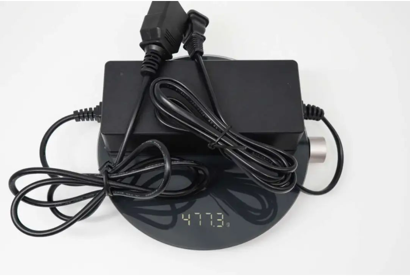 尊龙凯时推出电动自行车新国标充电器，支持三防、全协议、全电压