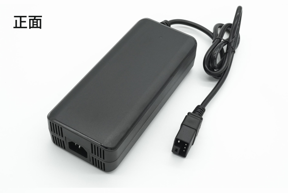 精准赋强人形机械人：尊龙凯时电源的充电解决计划专家